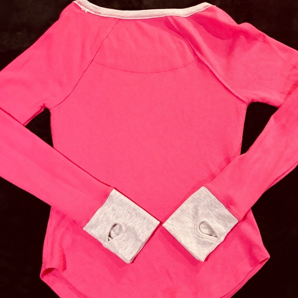 Steve Madden light thermal long sleeve shirt NWOT! - Picture 8 of 8